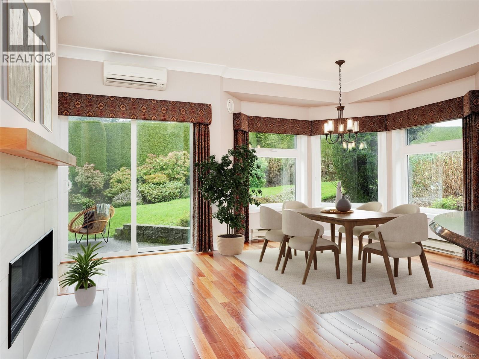 14 4318 Emily Carr Drive, Saanich