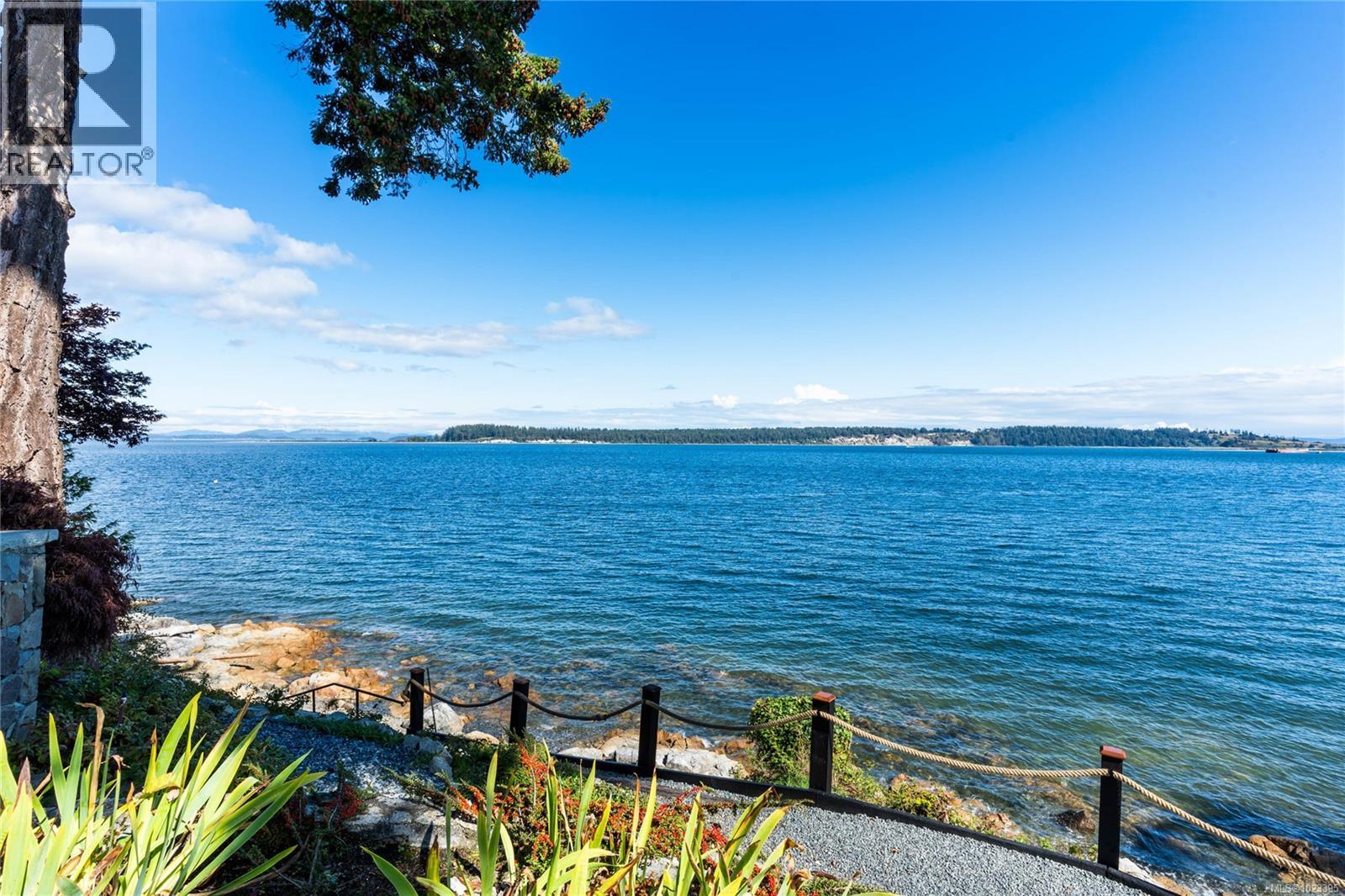  2555 Newman Road, Central Saanich