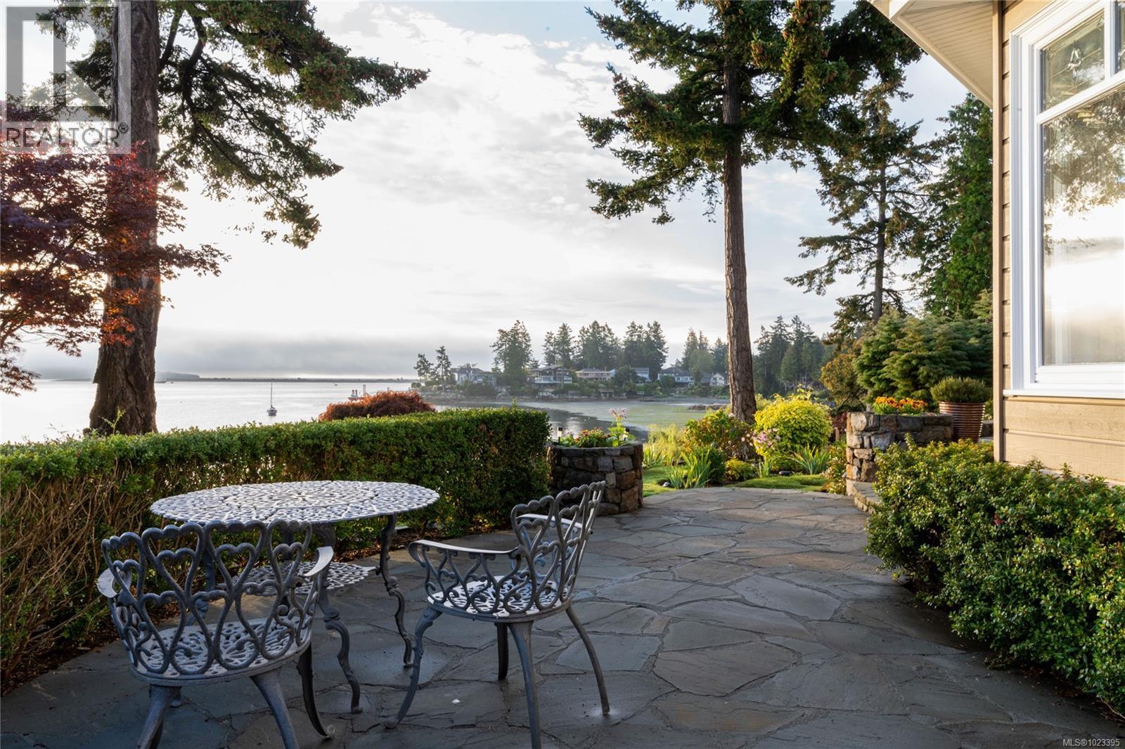  2555 Newman Road, Central Saanich