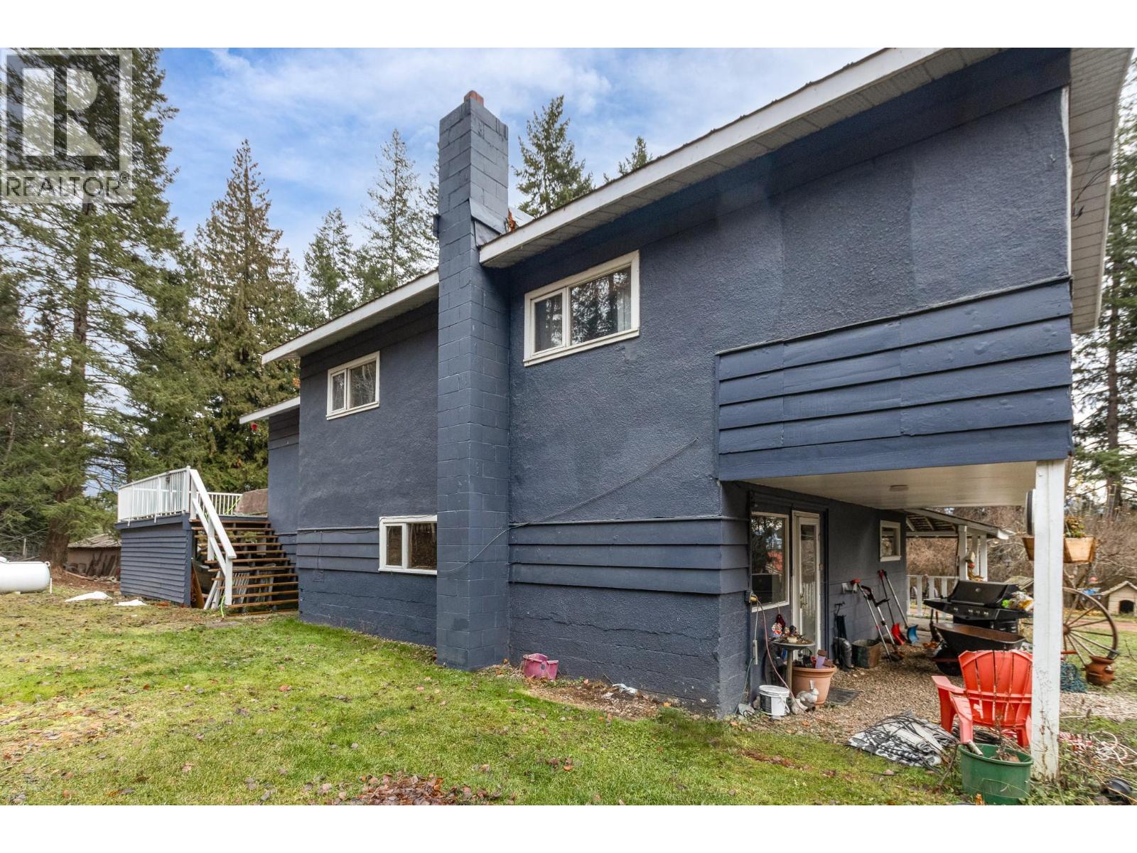  3591 65 Avenue Northwest, Salmon Arm