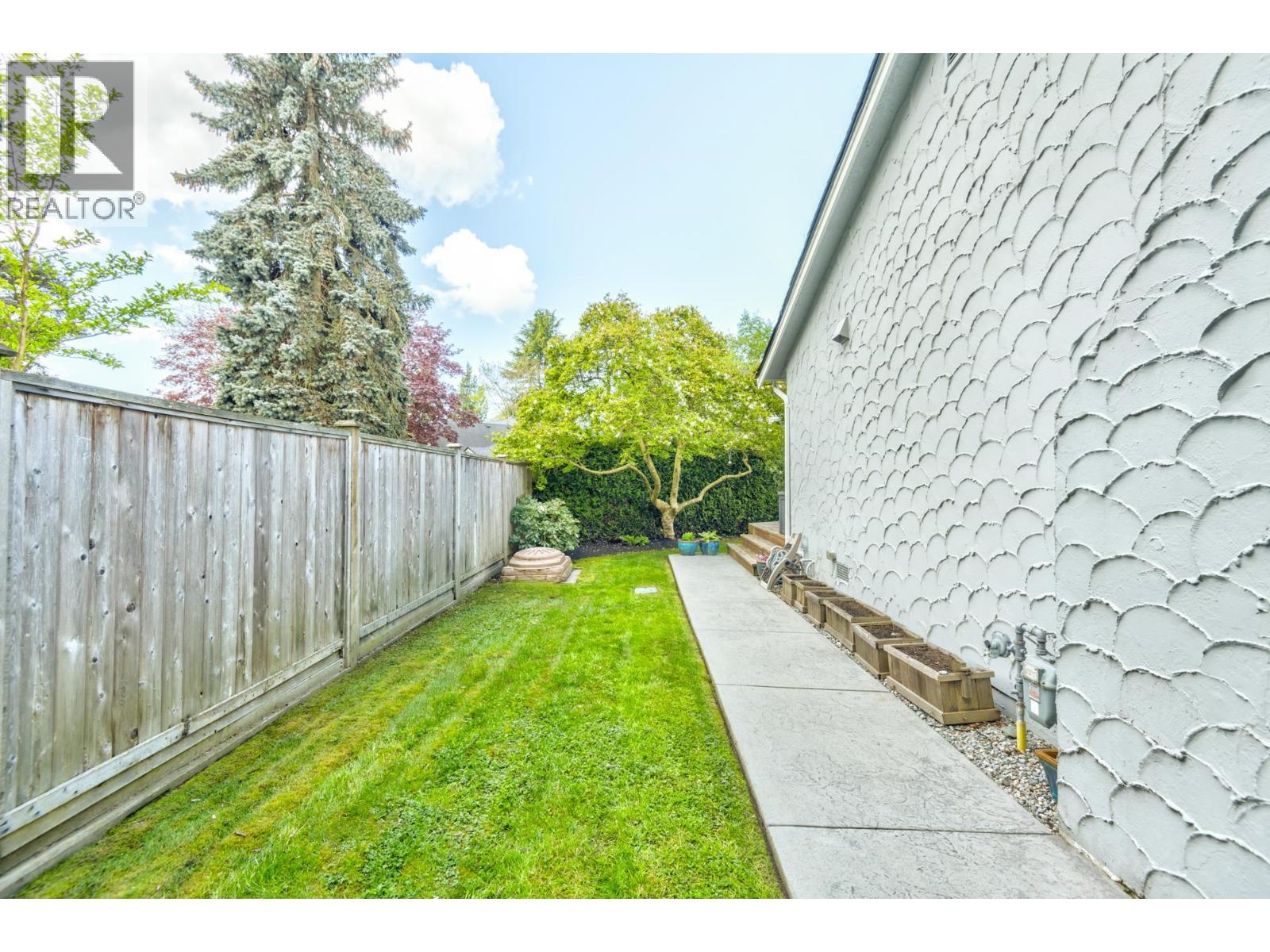 5463 WESTMINSTER Avenue, Delta