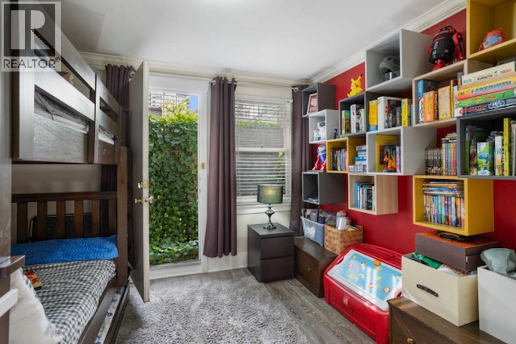 136X W 7TH AVENUE, Vancouver