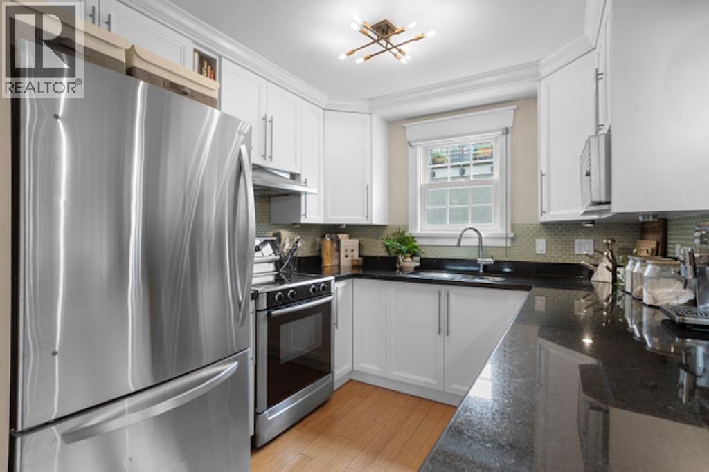 136X W 7TH AVENUE, Vancouver