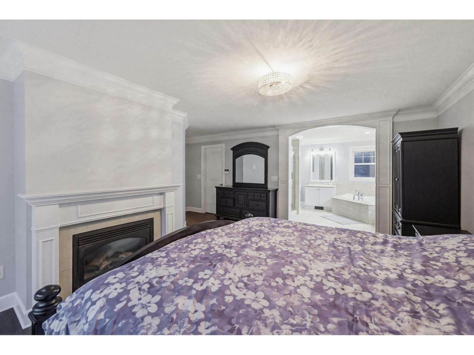 21686 93 AVENUE, Langley