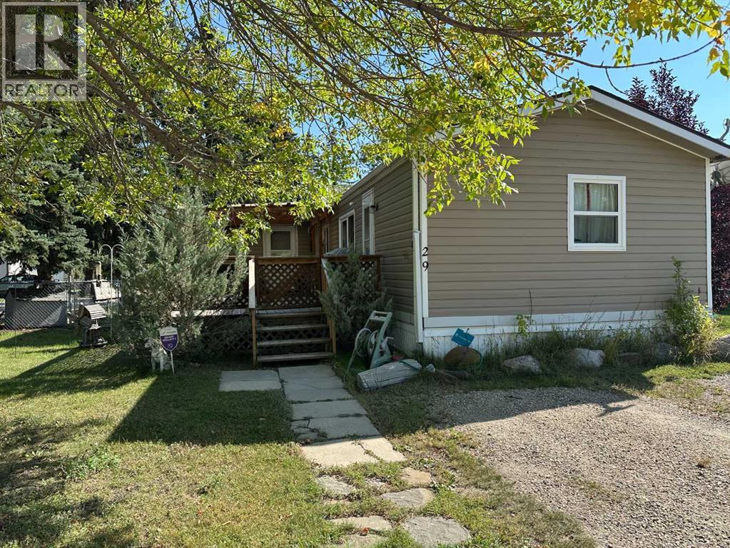 6205 54 Street, Ponoka