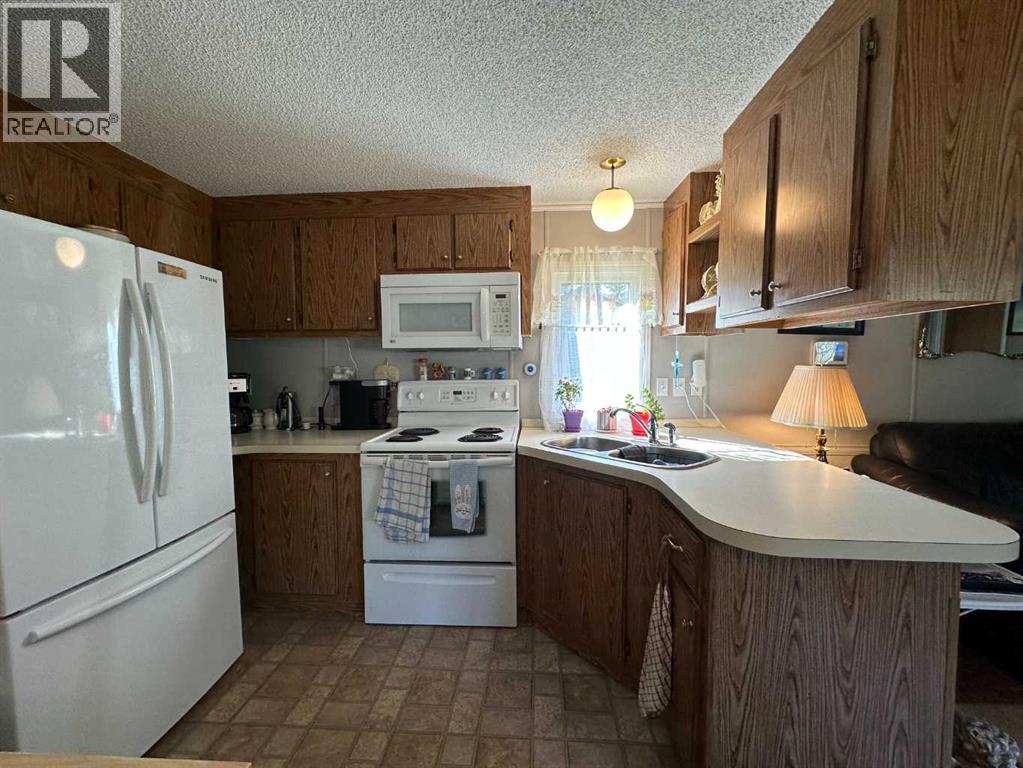 6205 54 Street, Ponoka