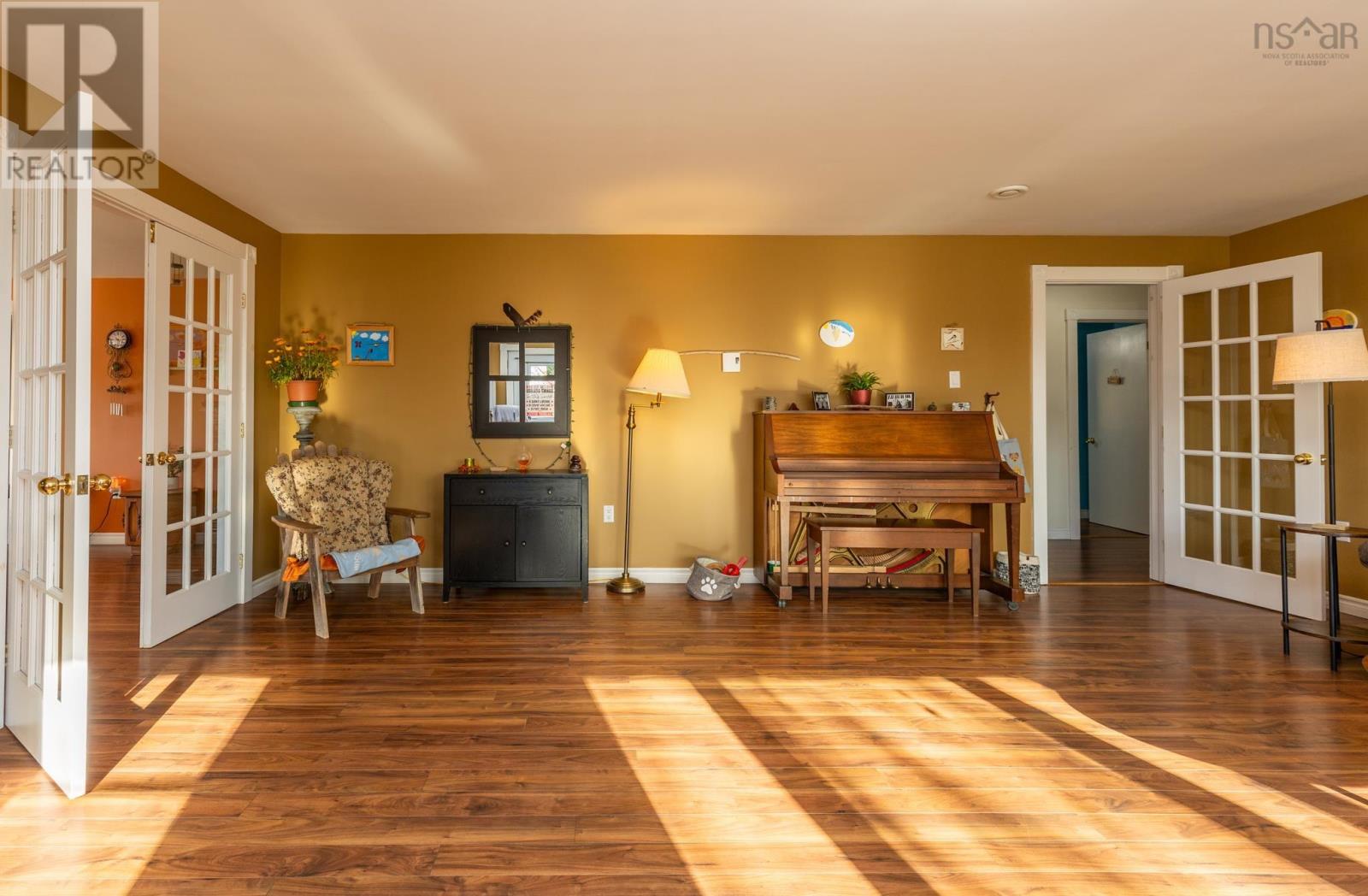 Property 16 of 45 of 2977 Highway 340