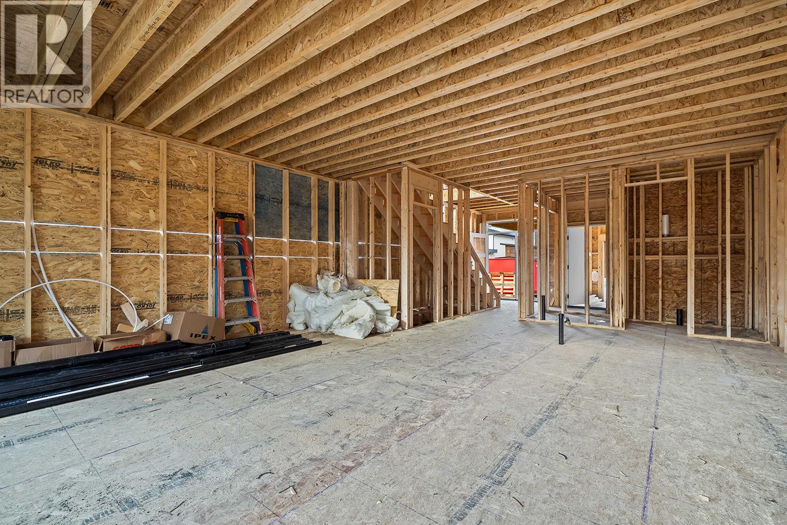 1715 Treffry Place, Summerland