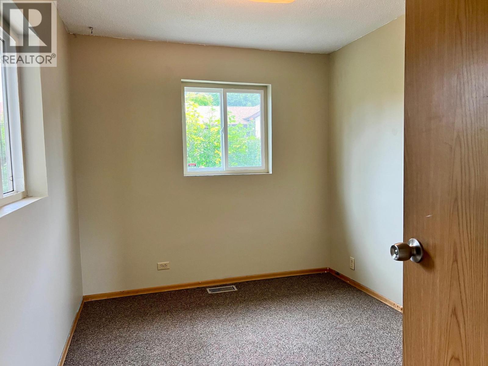 141 15th Avenue N, Creston