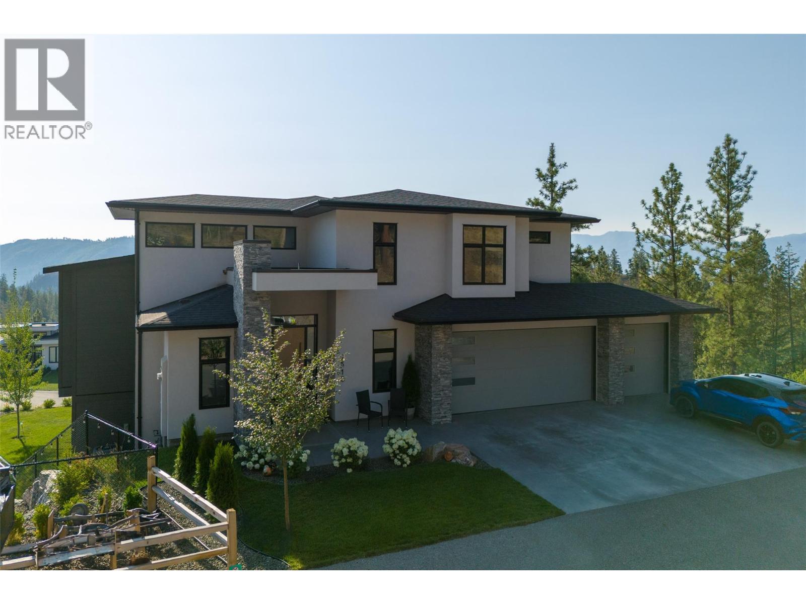  2510 Tallus Heights Lane, West Kelowna