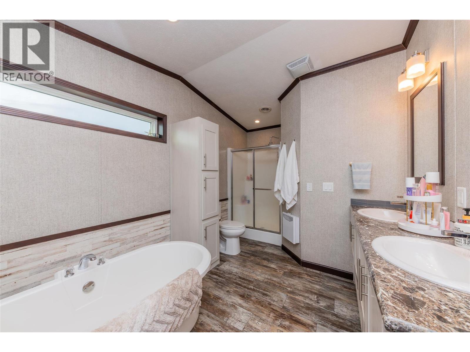 #103 5005 RIVER ROAD - 17