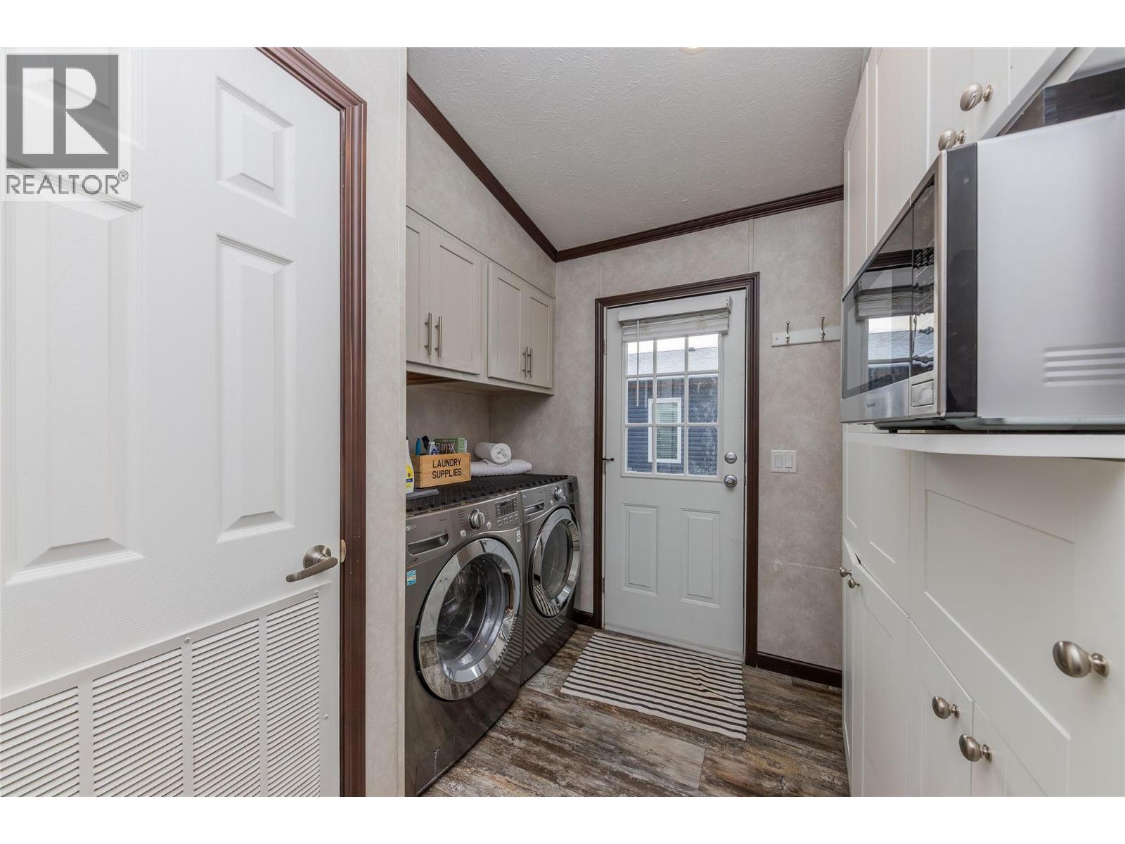 #103 5005 RIVER ROAD - 25