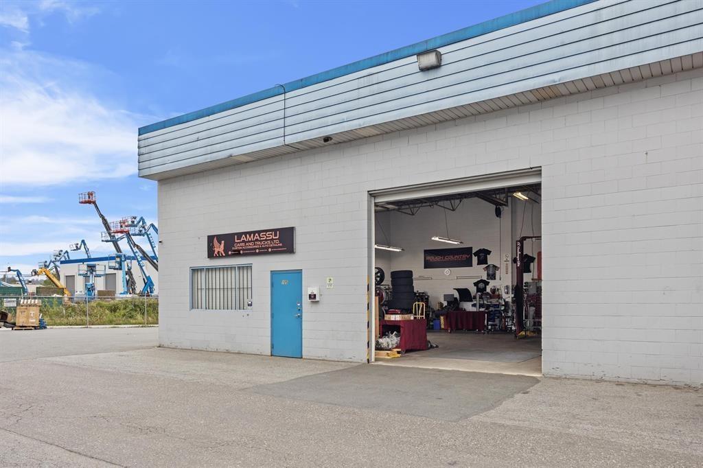105 20121 INDUSTRIAL AVENUE, Langley