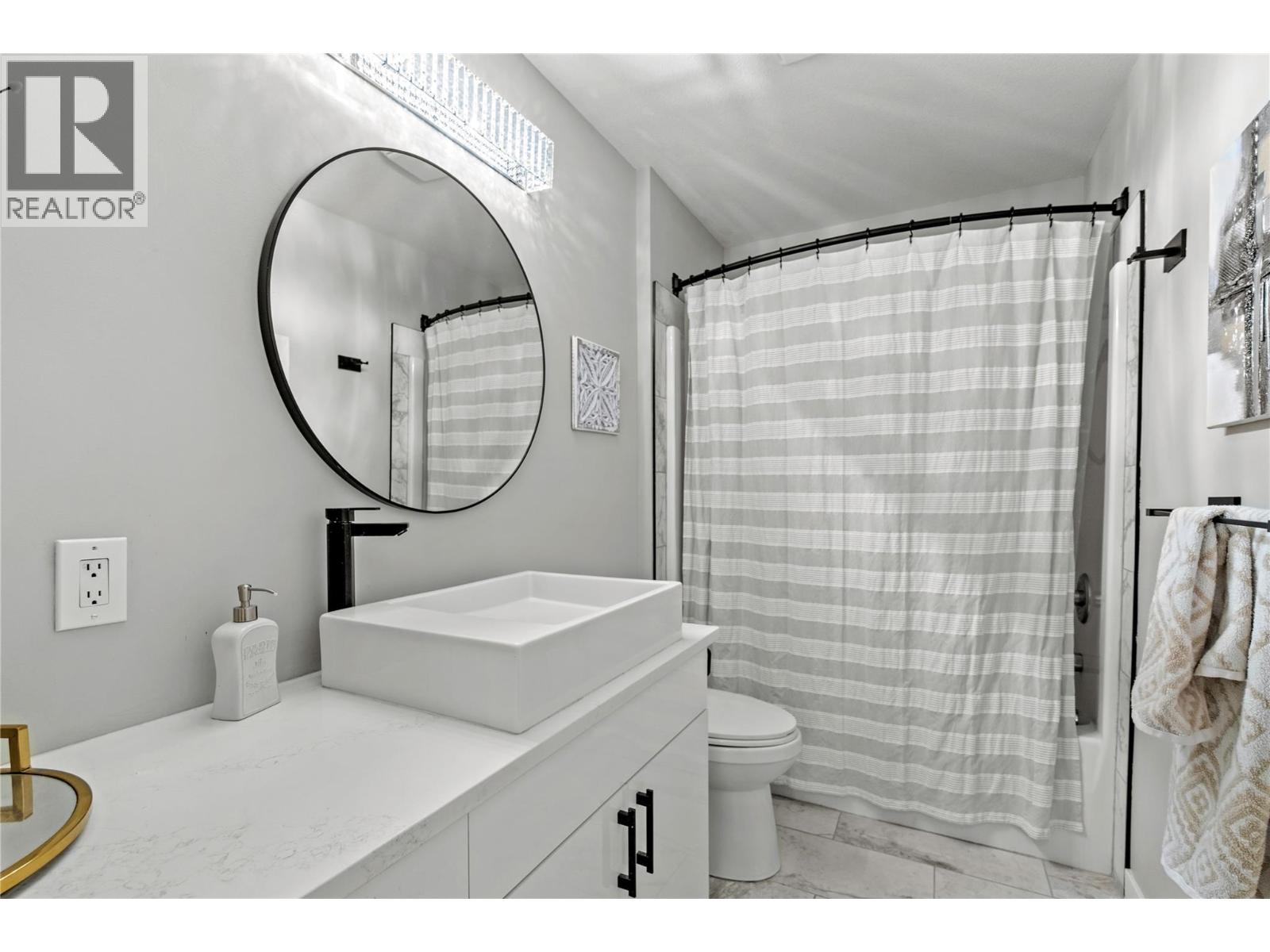 110 1962 Enterprise Way, Kelowna