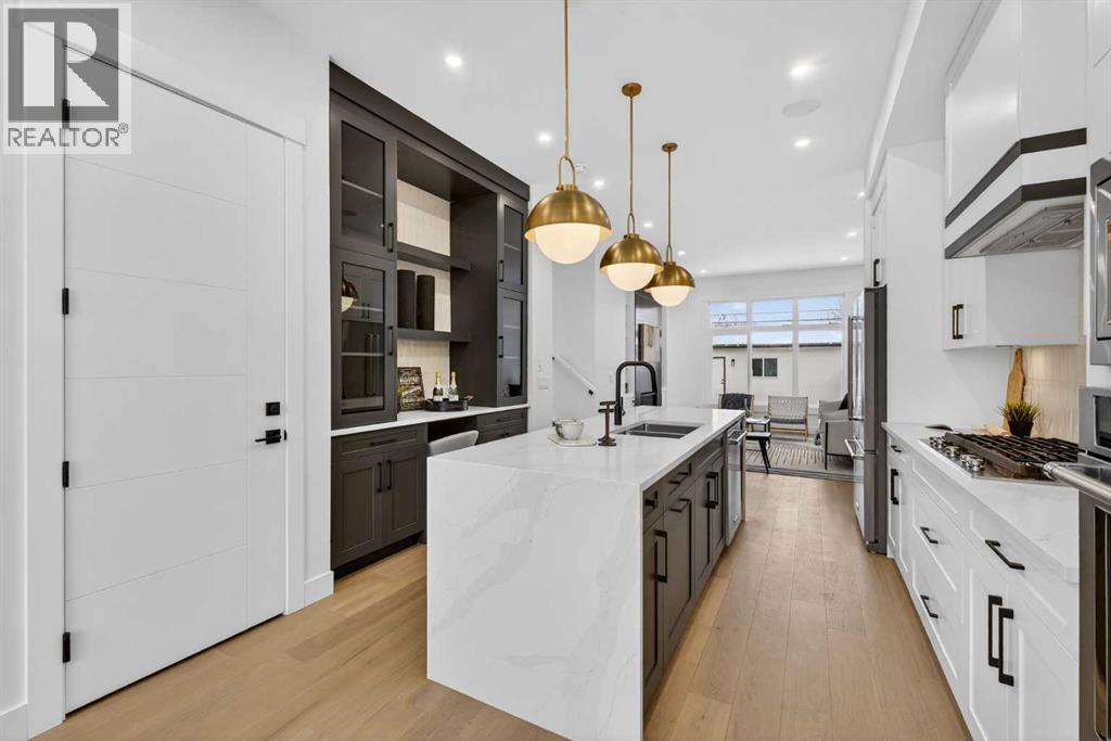 Single Family House for Sale in   Avenue NE Winston Heights/Mountview Calgary 