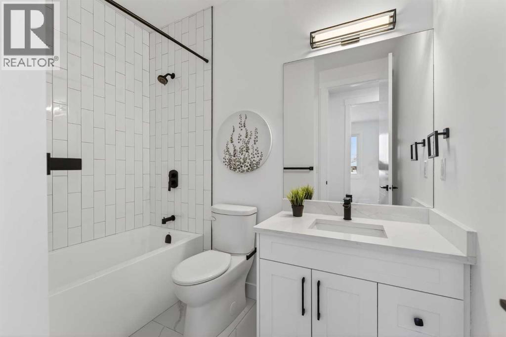 Single Family House for Sale in   Avenue NE Winston Heights/Mountview Calgary 