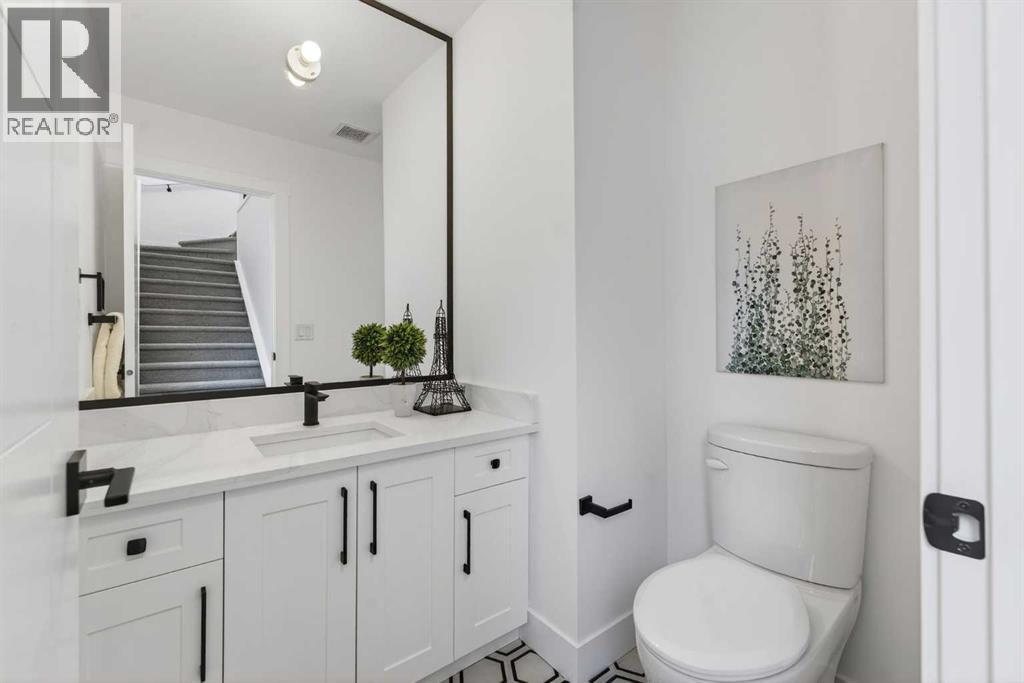 Single Family House for Sale in   Avenue NE Winston Heights/Mountview Calgary 