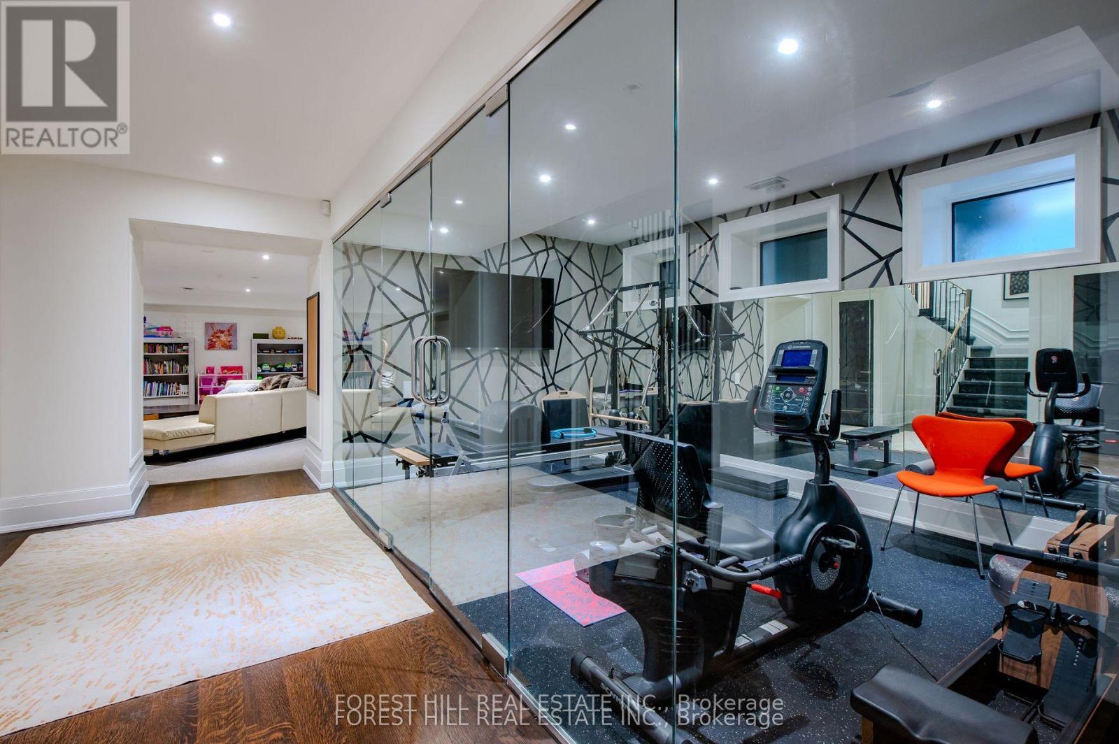 176 BALMORAL AVENUE - 38