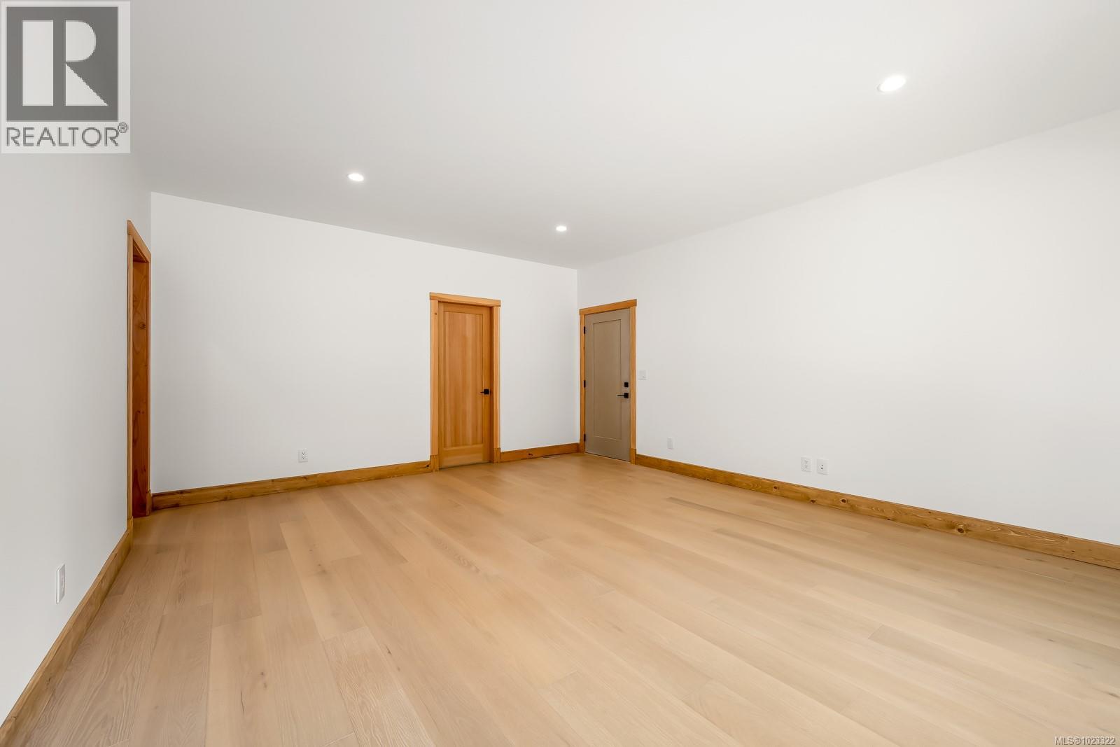 3368 Small Rd - 71