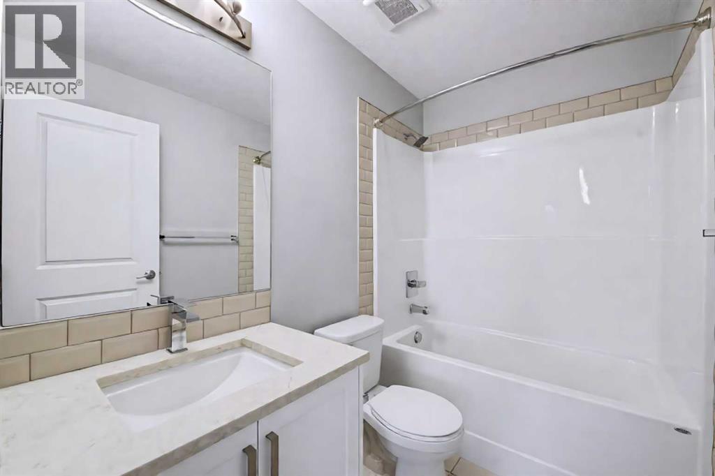 Single Family House for Sale in   Harvest Hills Common NE Harvest Hills Calgary 