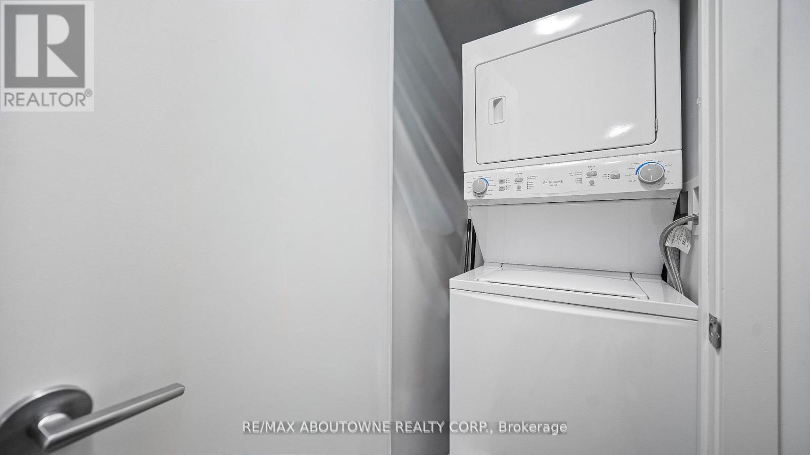 #412 556 MARLEE AVENUE - 4