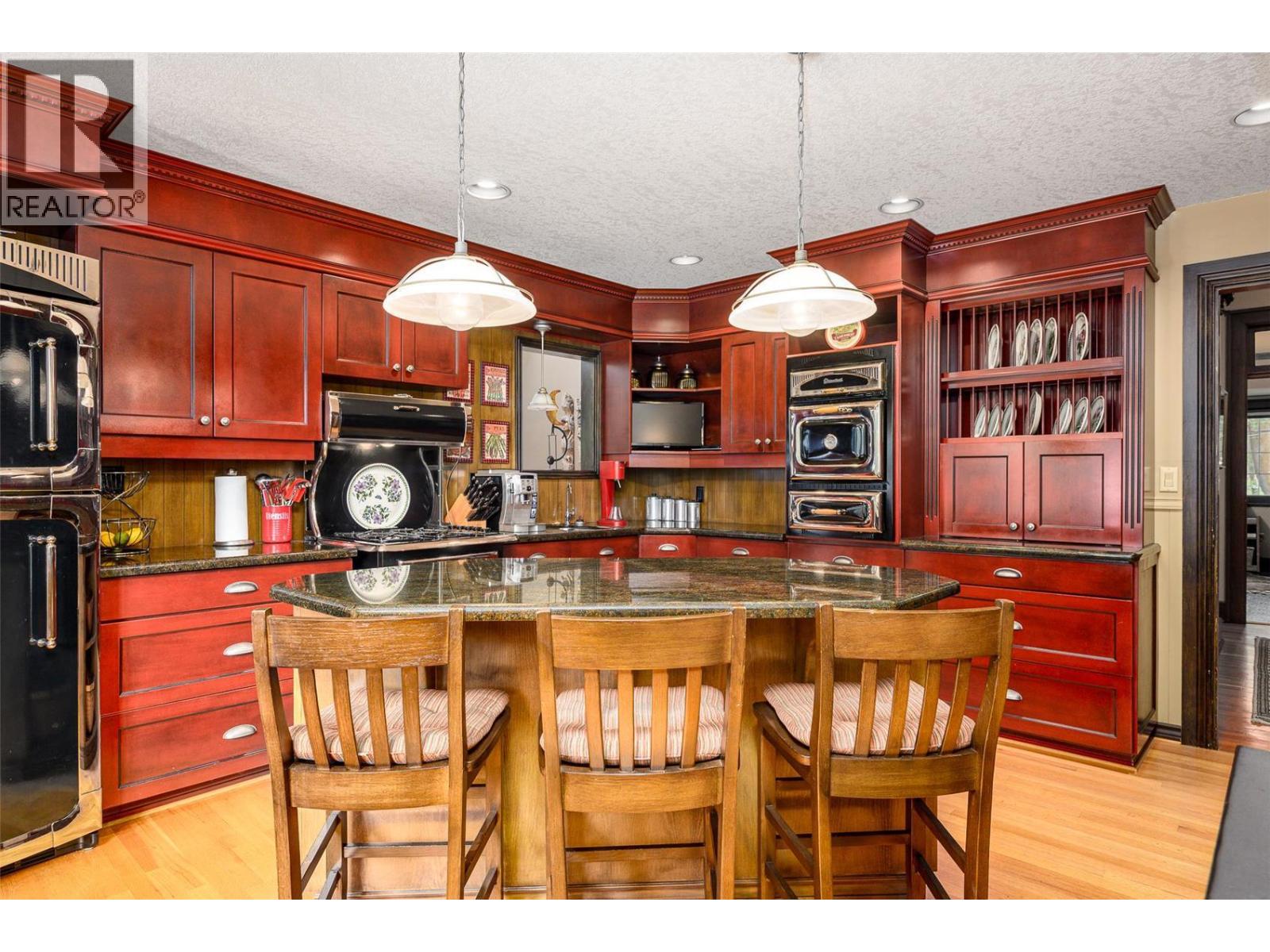 9310 Kalamalka Road, Coldstream