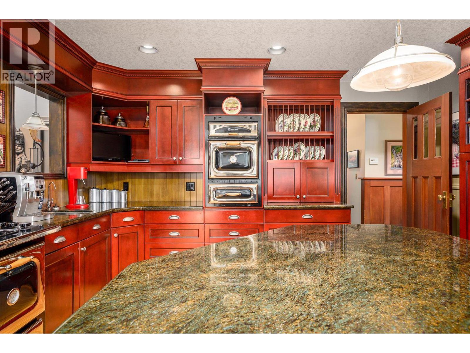 9310 Kalamalka Road, Coldstream