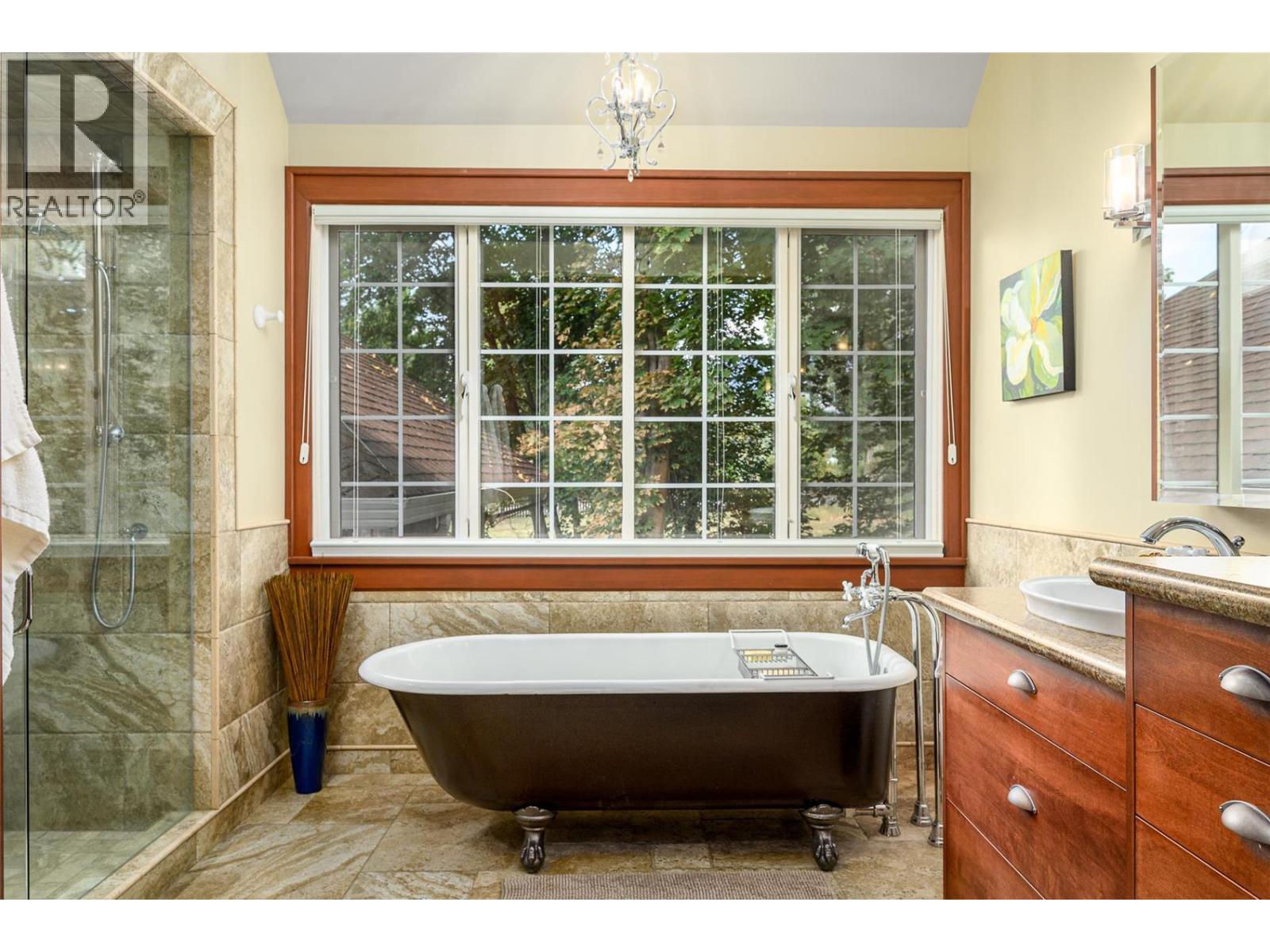 9310 Kalamalka Road, Coldstream