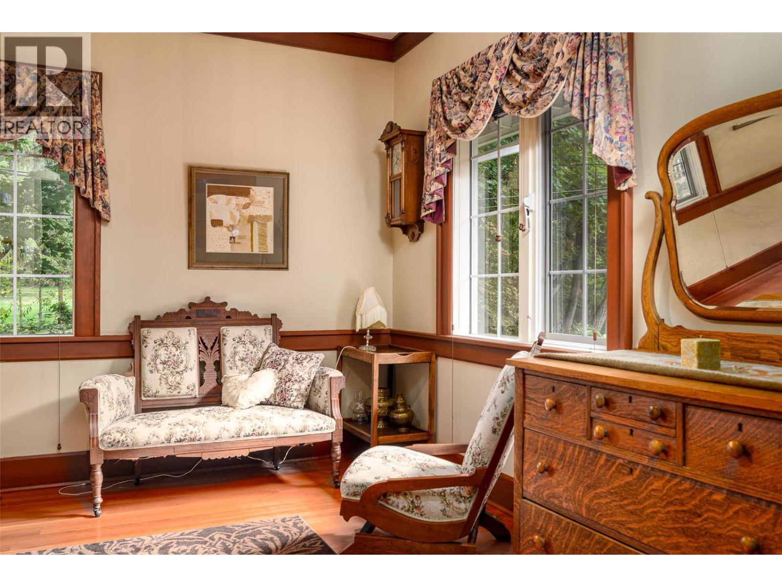 9310 Kalamalka Road, Coldstream