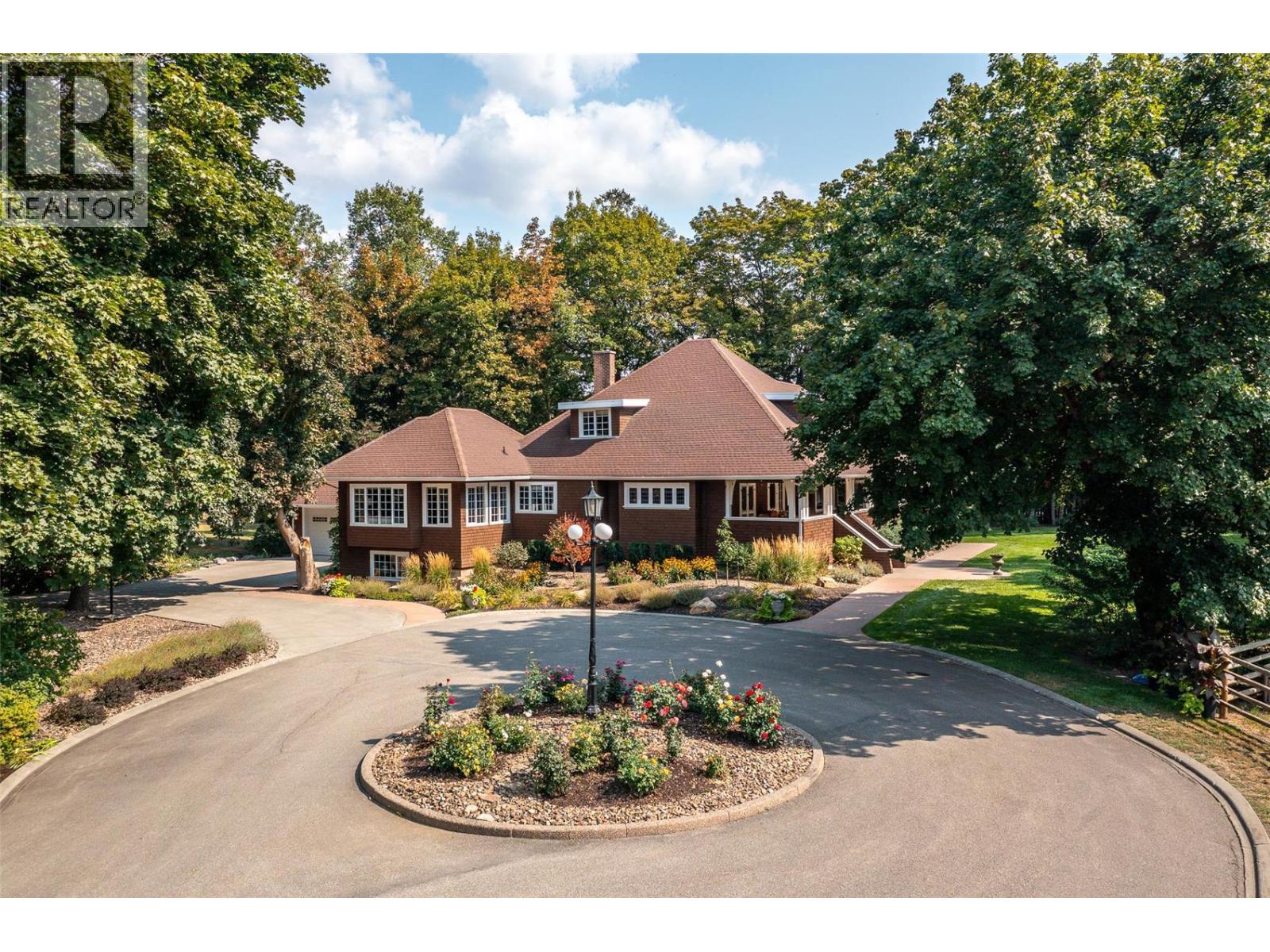 9310 Kalamalka Road, Coldstream