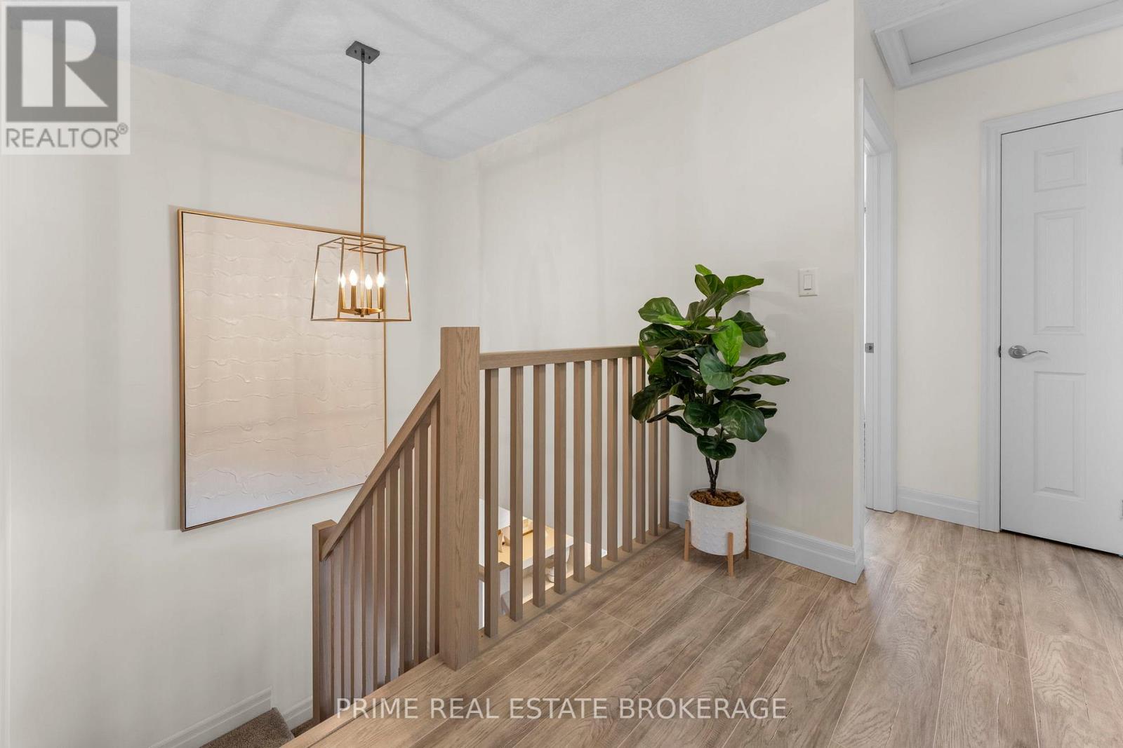 111 LOSSING DRIVE Property Photo