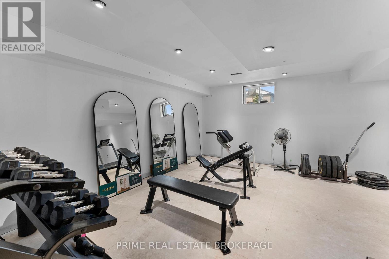 111 LOSSING DRIVE Property Photo