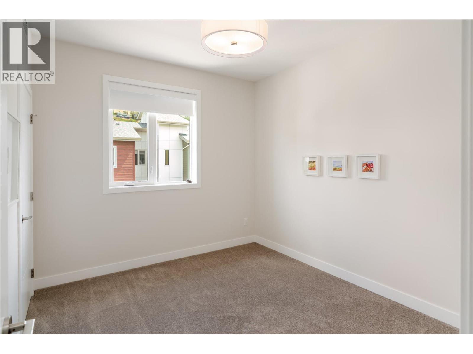 17 3719 WOODSDALE Road, Lake Country