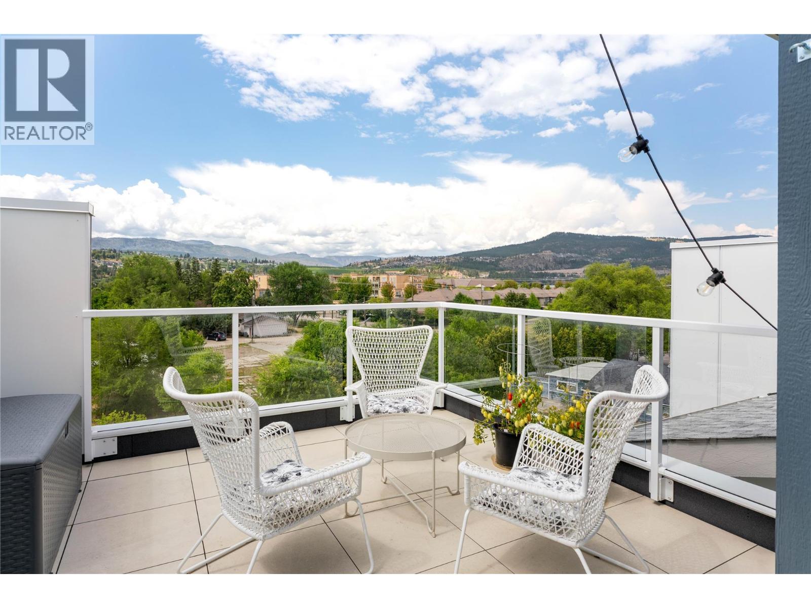 17 3719 WOODSDALE Road, Lake Country