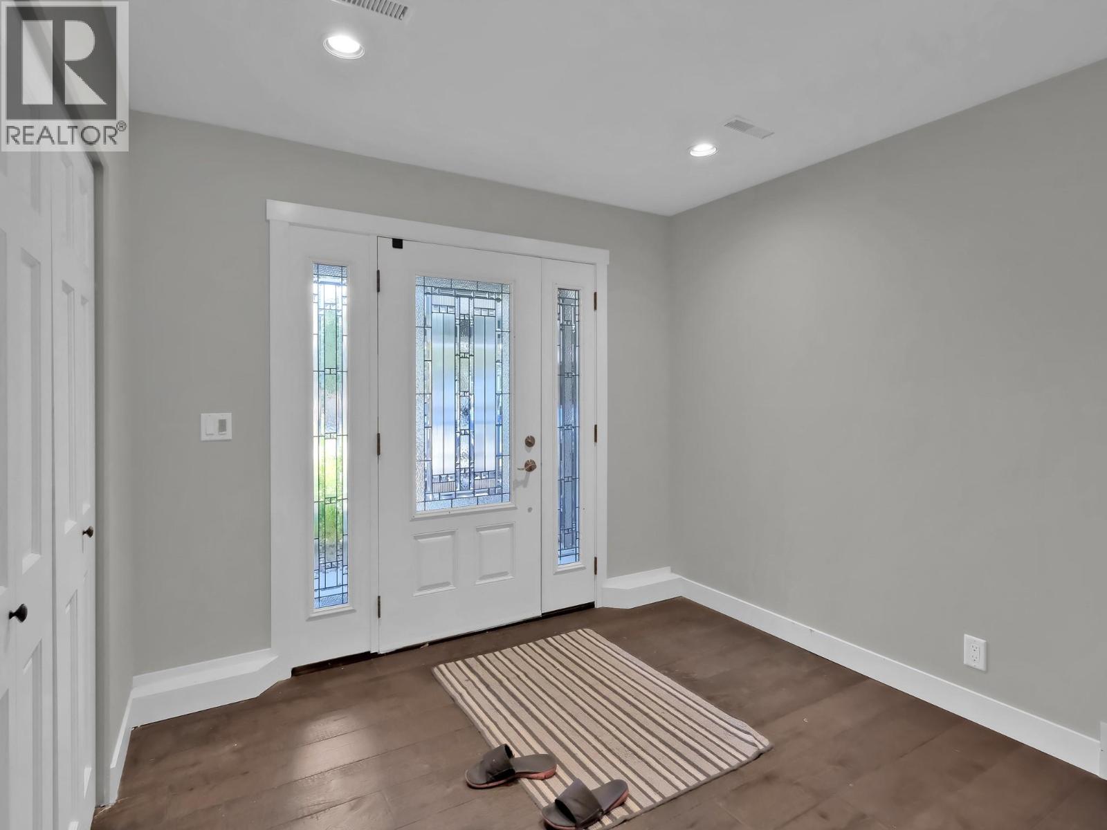  2284 Westville Place, West Kelowna