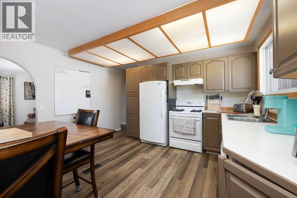 313 Hillcrest Drive, Fort McMurray