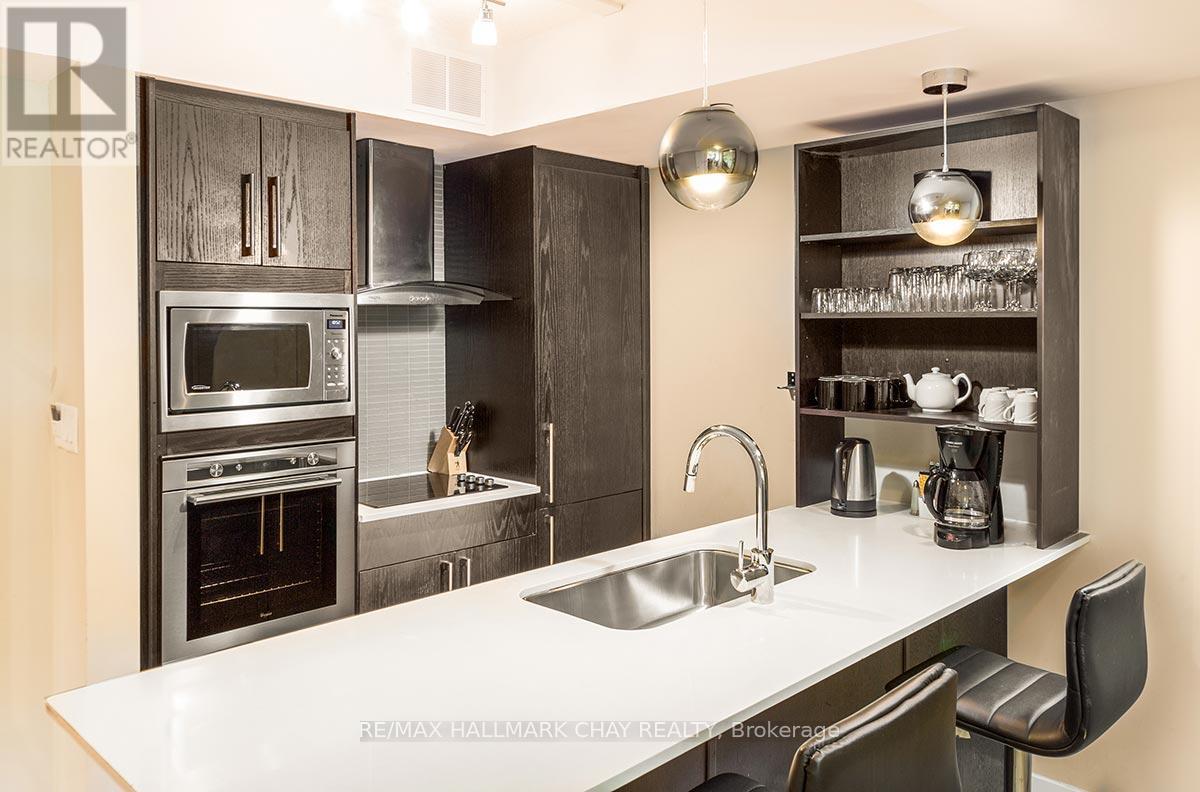 #2108/2110 9 HARBOUR STREET E - 8