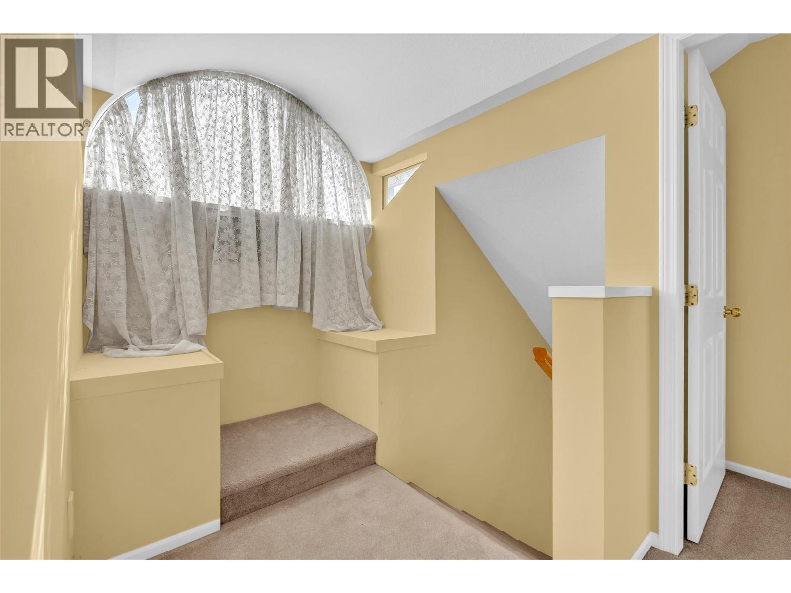 207 102 Forestbrook Place, Penticton