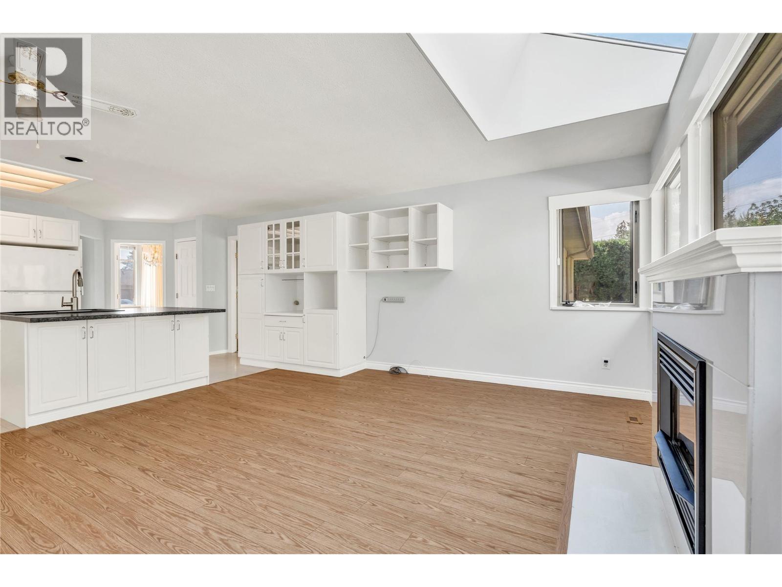 207 102 Forestbrook Place, Penticton