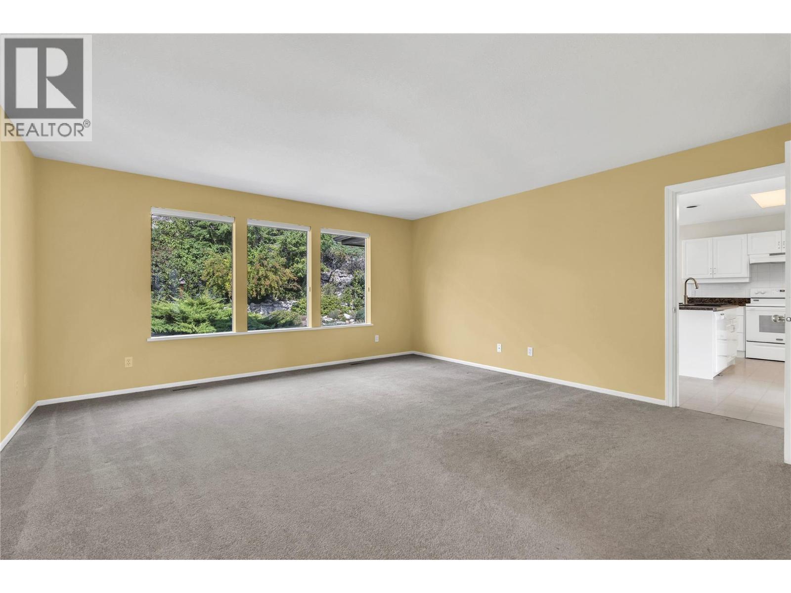 207 102 Forestbrook Place, Penticton