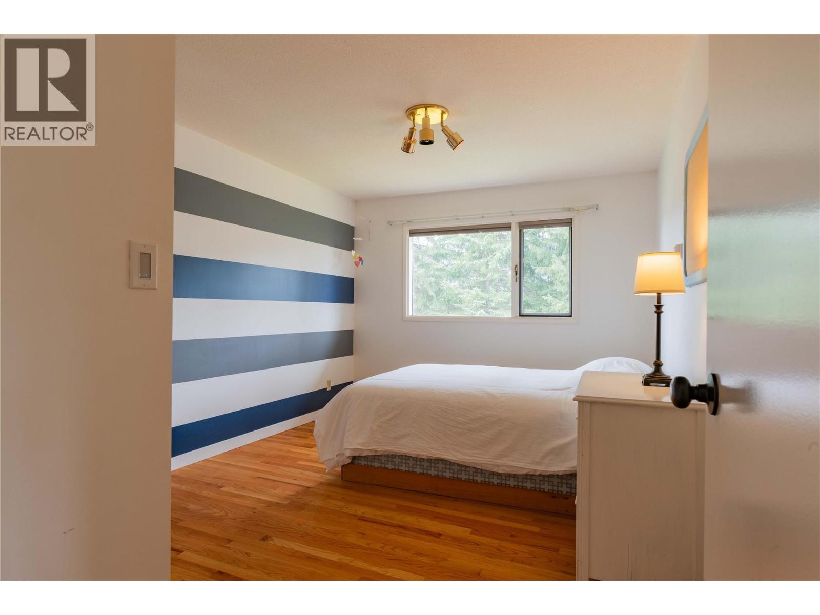 6943 KANIGAN ROAD - 42