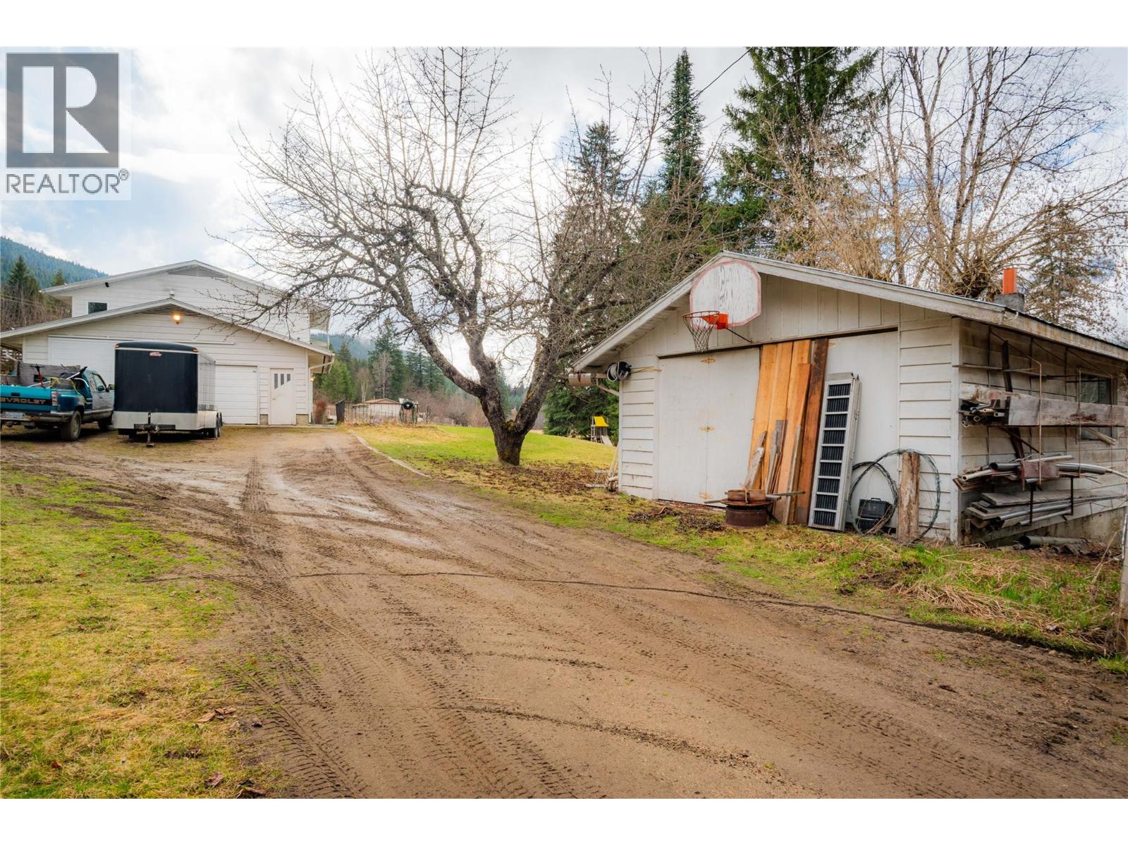 6943 KANIGAN ROAD - 62