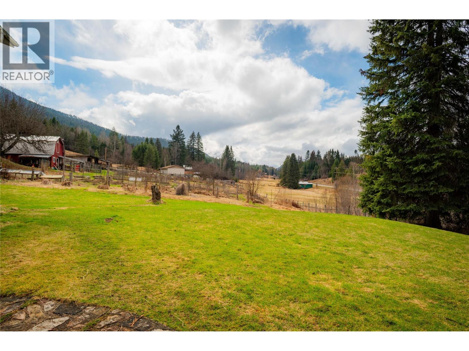 6943 KANIGAN ROAD - 69