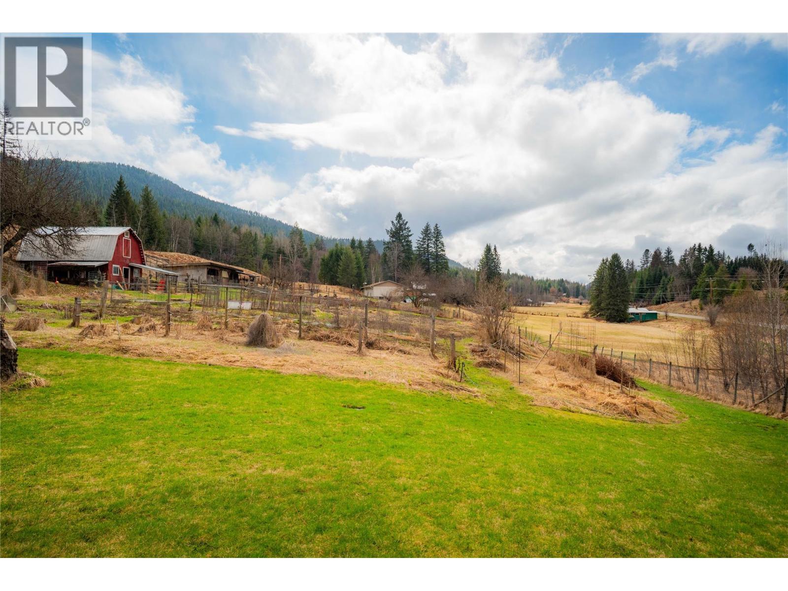 6943 KANIGAN ROAD - 70