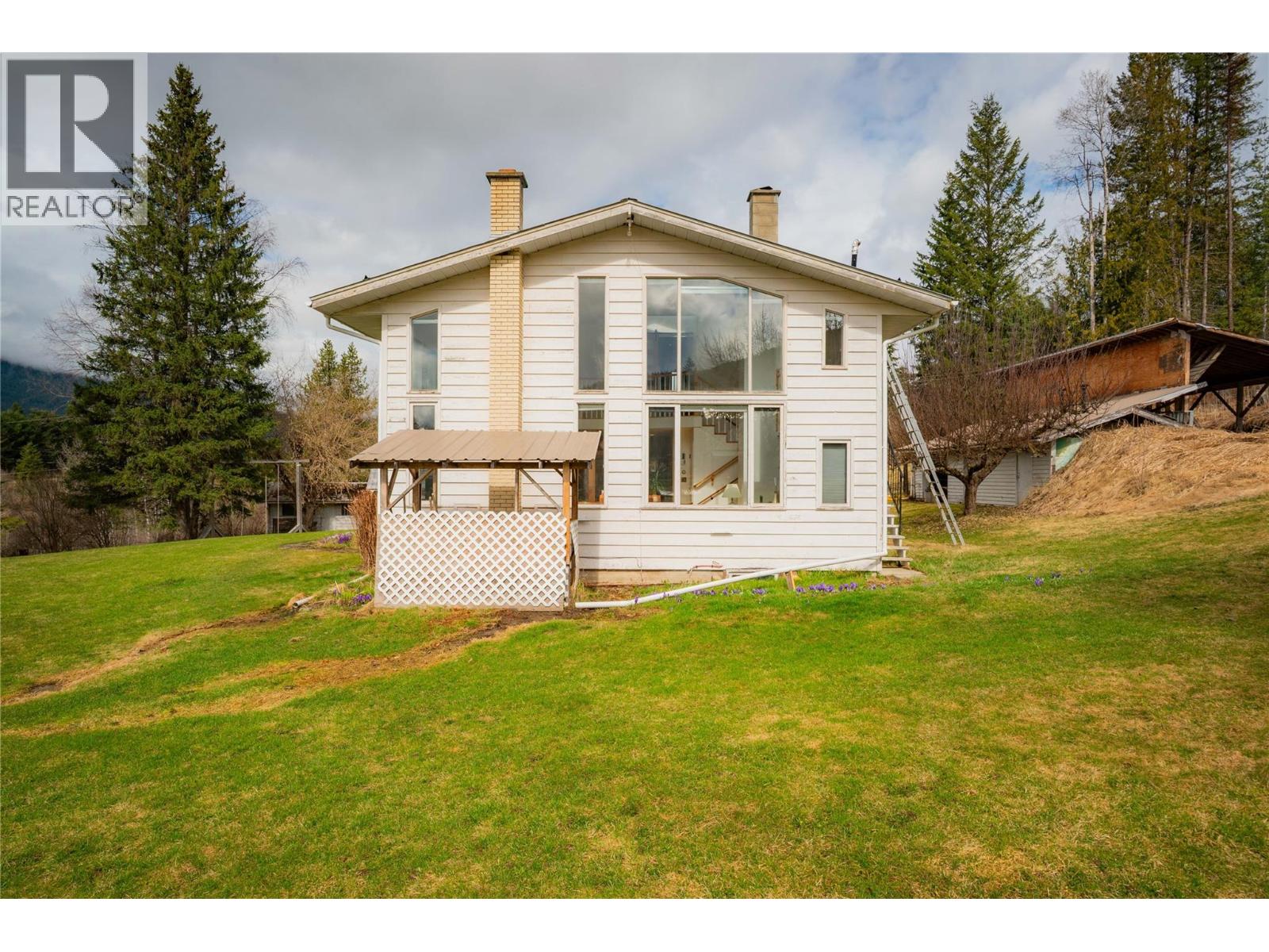 6943 KANIGAN ROAD - 72