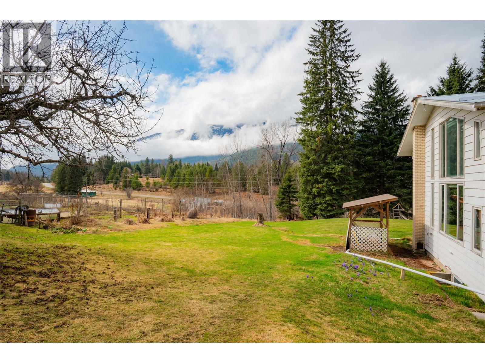 6943 KANIGAN ROAD - 75