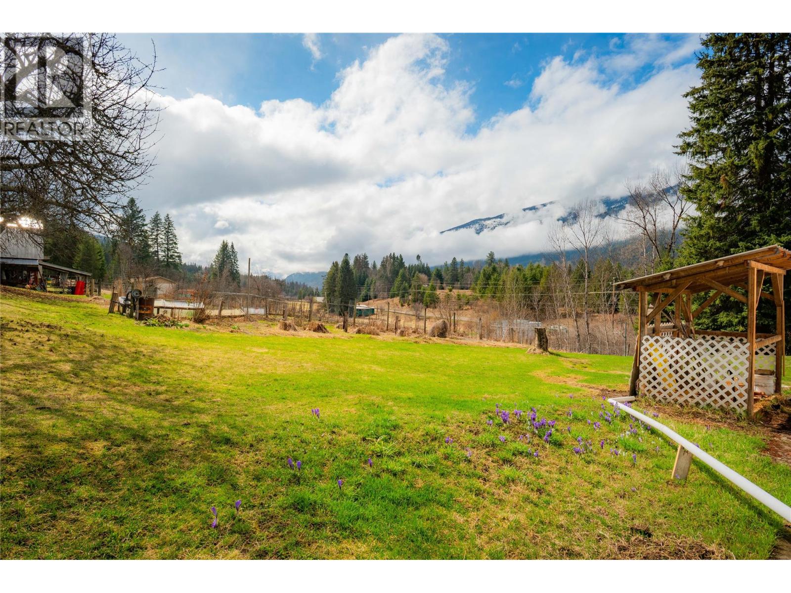 6943 KANIGAN ROAD - 83