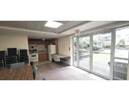 101 33090 George Ferguson Way, Abbotsford, BC V2S6Y2 Photo 25