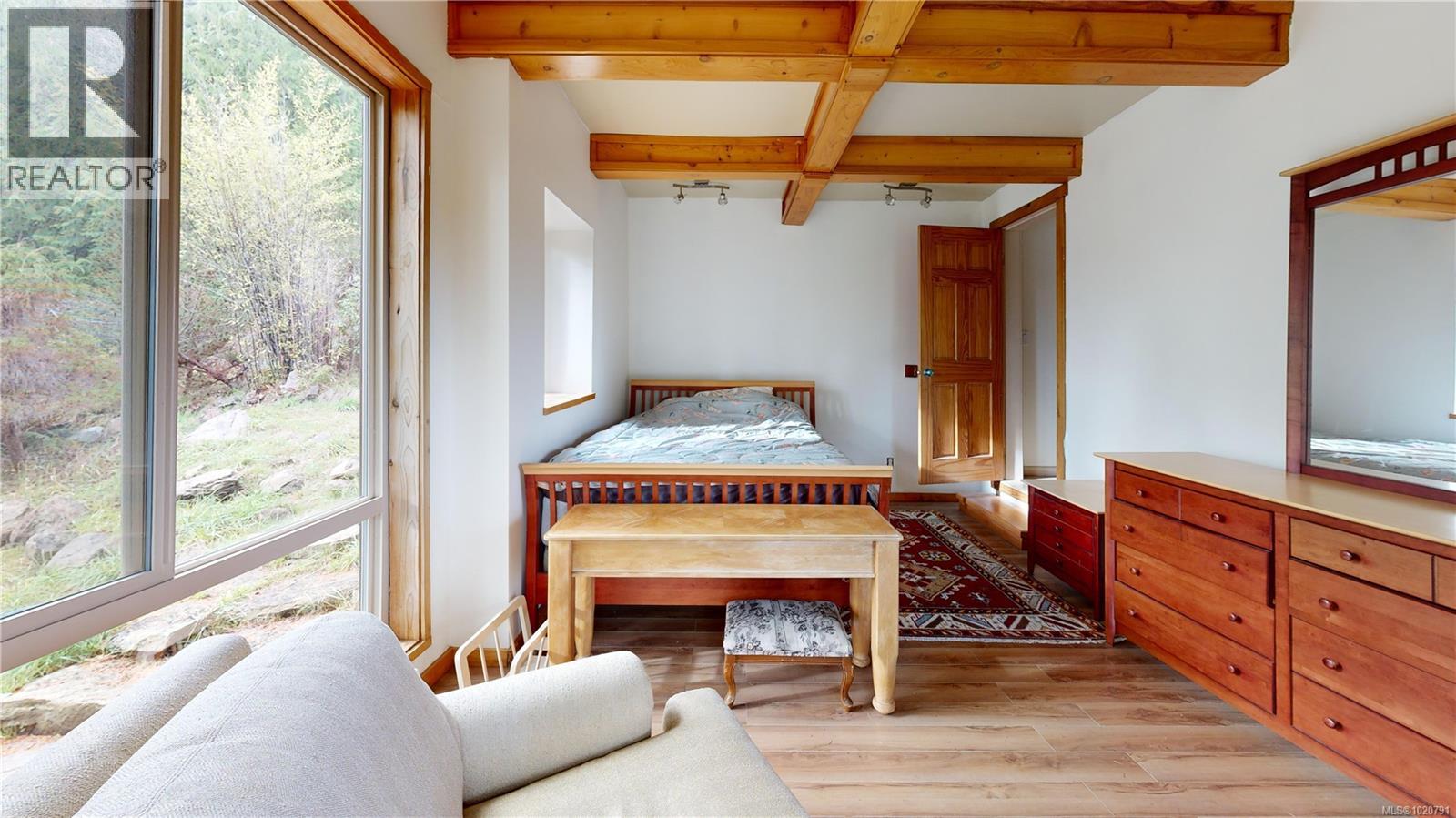 835 CHELWOOD RD - 13