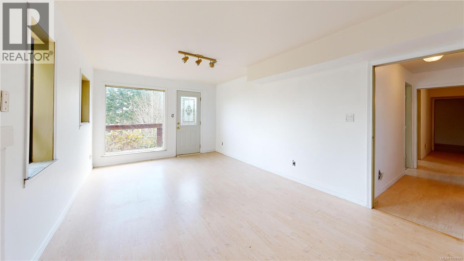 835 CHELWOOD RD - 19